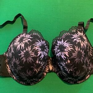 Curve Muse Lace Floral Underwire Bra - Black with Lilac Accents